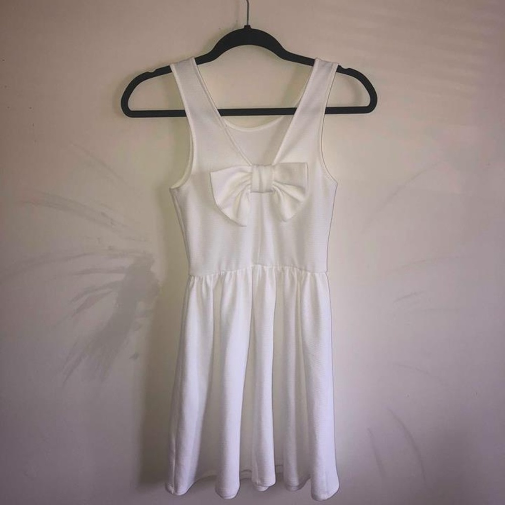 Bow Dress